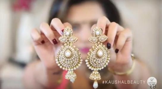 4-Ear-Rings-Diwali-Hindu-Indian-makeup