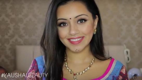 Hindu-Diwali-Make-up-Fashion-Indian-Women-FEstival (3)